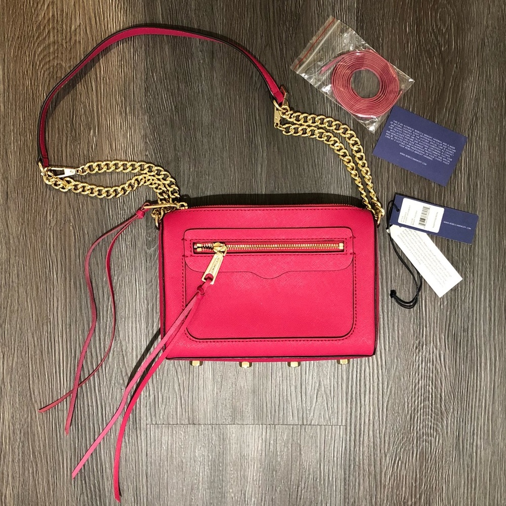 NWT Rebecca Minkoff Avery Crossbody (Mint condition)